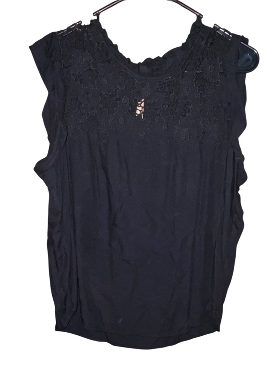 Preswick & Moore Tops - PRESWICK & MOORE Sleeveless Lace Blouse. SZ L